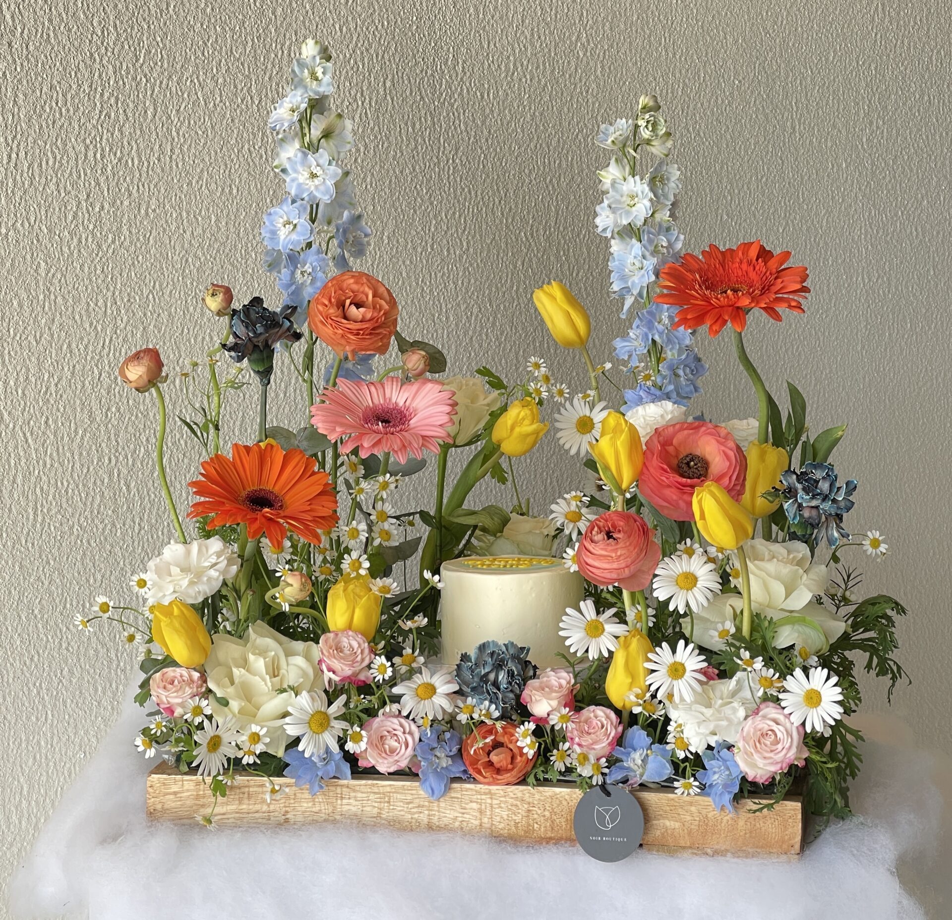 Summery Cake Arrangement